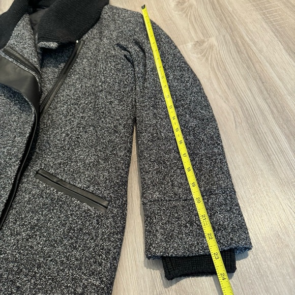 COPY - vince women’s coat size L black gray full zip wool blend lamb leather - Picture 12 of 12